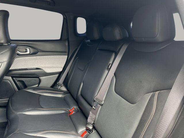 2023 Jeep Compass Latitude Lux FWD