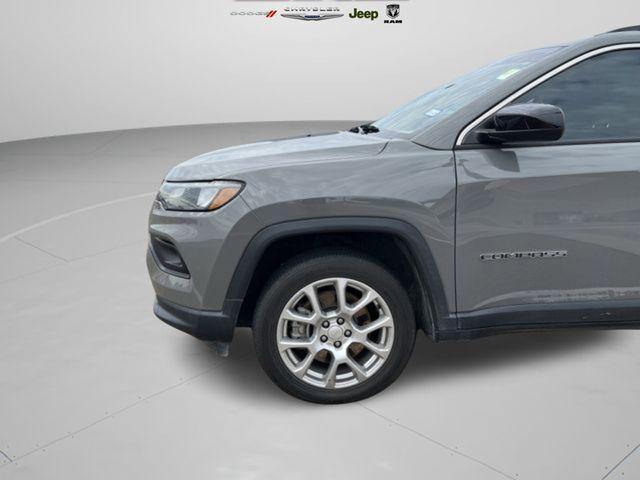 2023 Jeep Compass Latitude Lux FWD