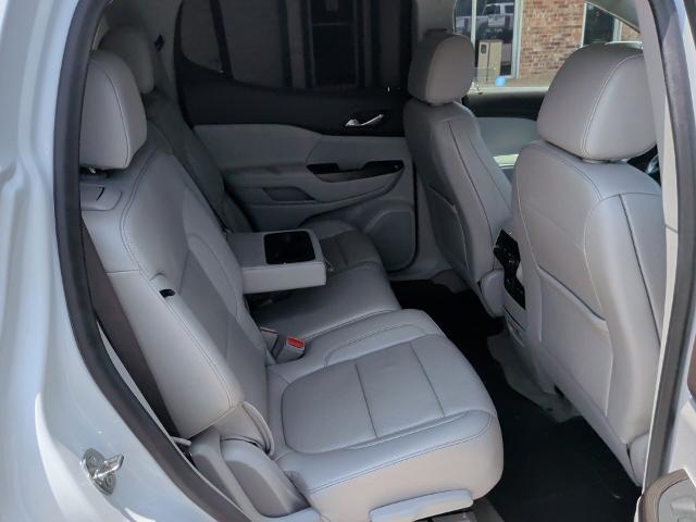 2023 GMC Acadia FWD SLT