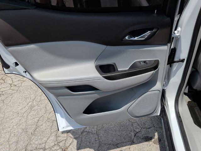 2023 GMC Acadia FWD SLT