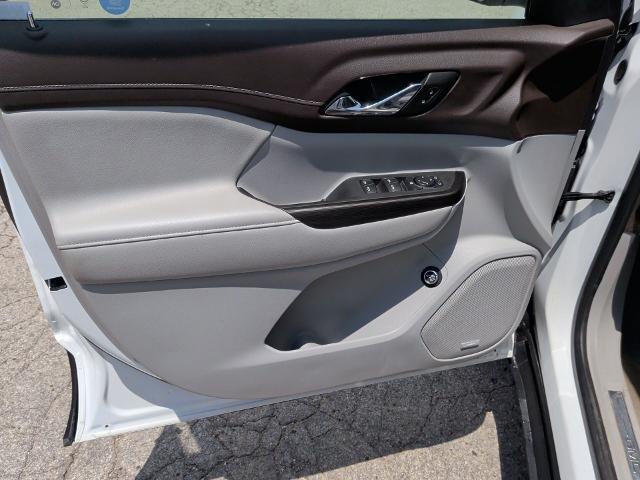 2023 GMC Acadia FWD SLT