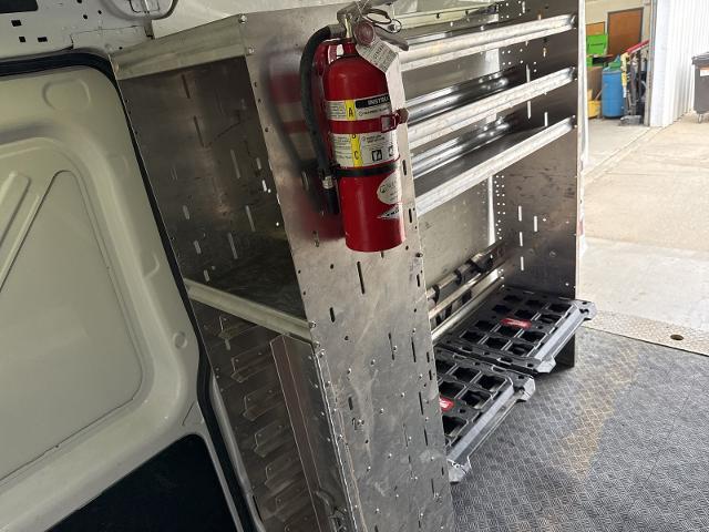 2017 Ford Transit 148 WB Medium Roof Cargo