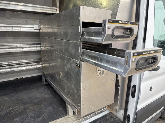 2017 Ford Transit 148 WB Medium Roof Cargo
