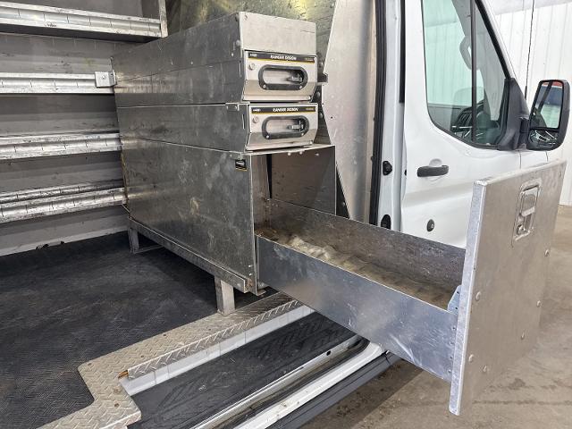 2017 Ford Transit 148 WB Medium Roof Cargo