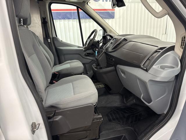 2017 Ford Transit 148 WB Medium Roof Cargo