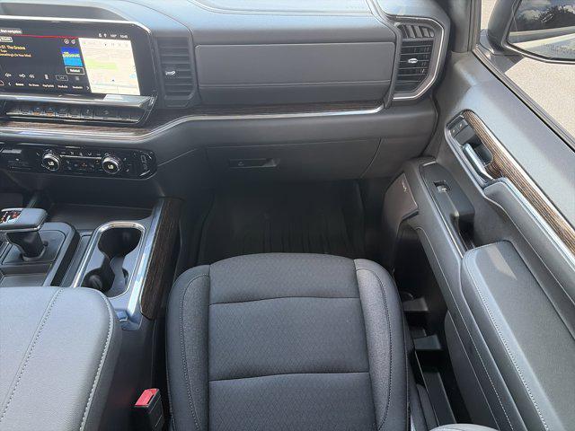 2024 GMC Sierra 1500 4WD Crew Cab Short Box Elevation with 3SB