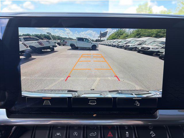 2024 GMC Sierra 1500 4WD Crew Cab Short Box Elevation with 3SB