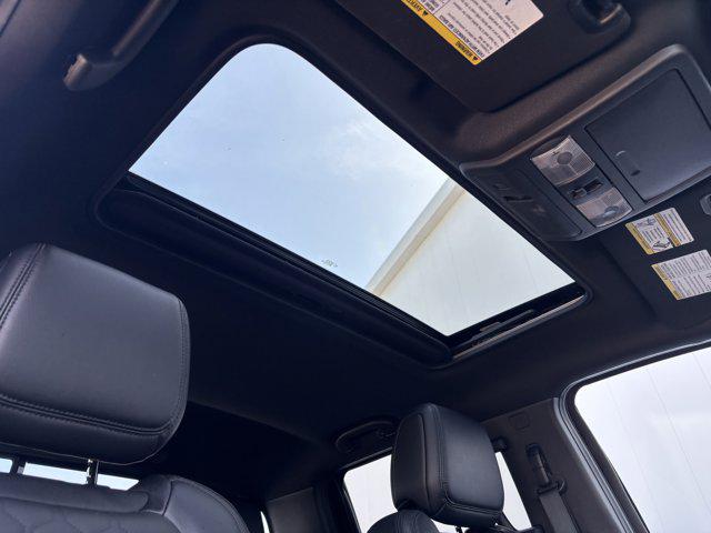2022 Nissan Frontier Crew Cab PRO-4X 4x4