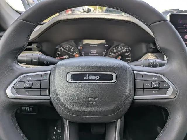 2022 Jeep Compass Altitude FWD