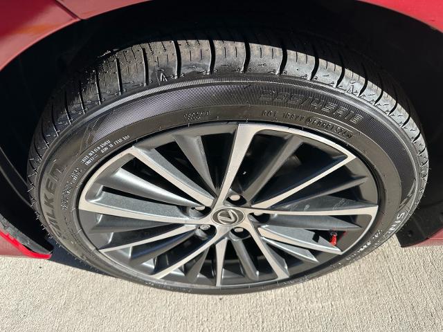 2022 Lexus ES 350 Base
