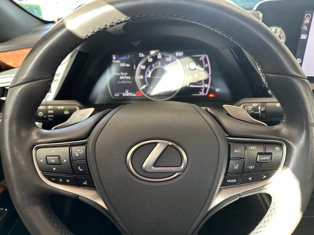 2022 Lexus ES 350 Base