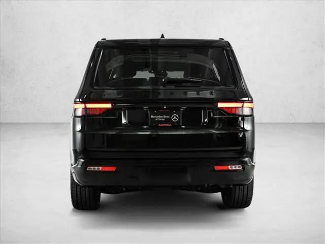 2022 Jeep Wagoneer Series III Carbide 4x4