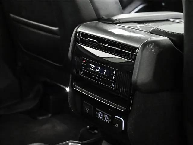 2022 Jeep Wagoneer Series III Carbide 4x4