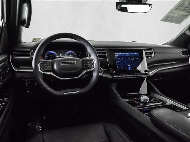 2022 Jeep Wagoneer Series III Carbide 4x4
