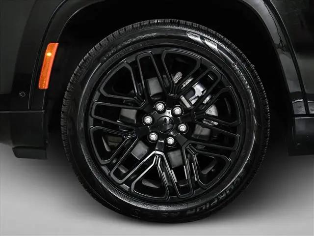 2022 Jeep Wagoneer Series III Carbide 4x4