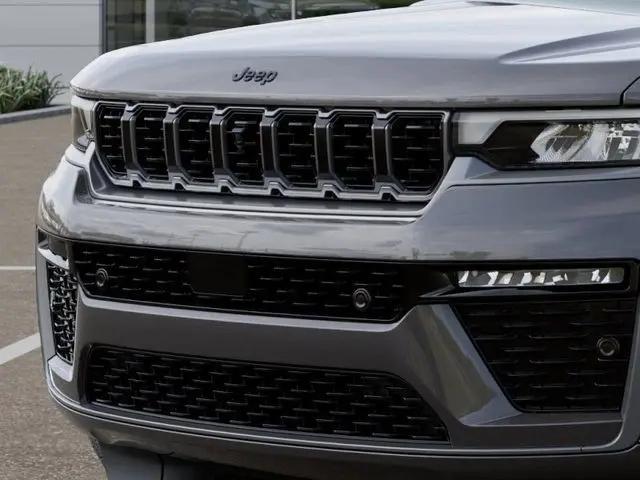2026 Jeep Grand Cherokee L Summit 4x4