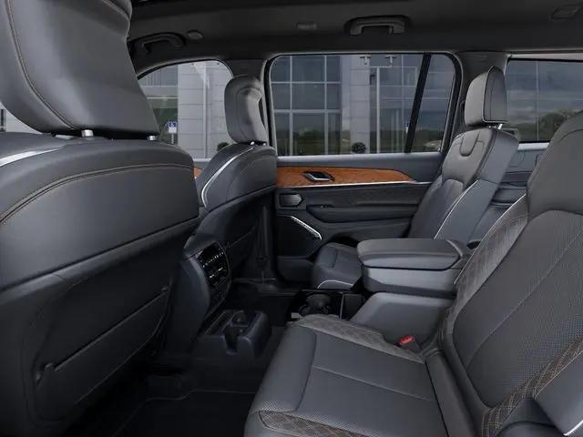 2026 Jeep Grand Cherokee L Summit 4x4