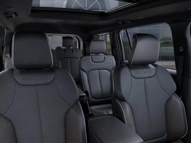 2026 Jeep Grand Cherokee L Summit 4x4