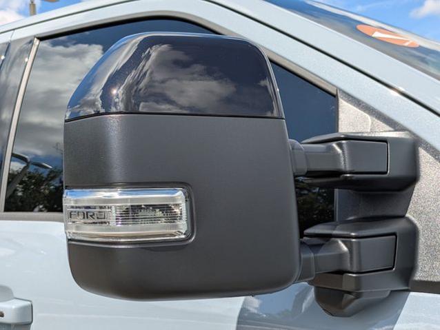 2026 Ford F-350 Lariat Super Duty