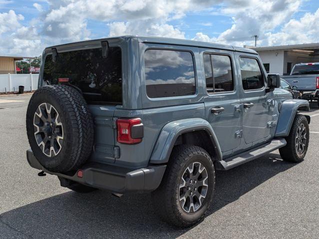 2024 Jeep Wrangler 4-Door Sahara 4x4