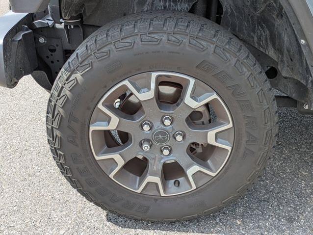 2024 Jeep Wrangler 4-Door Sahara 4x4