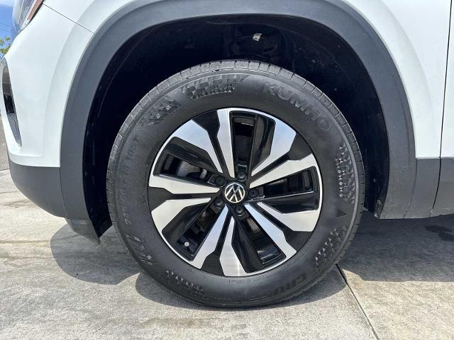 2024 Volkswagen Atlas Cross Sport 2.0T SE