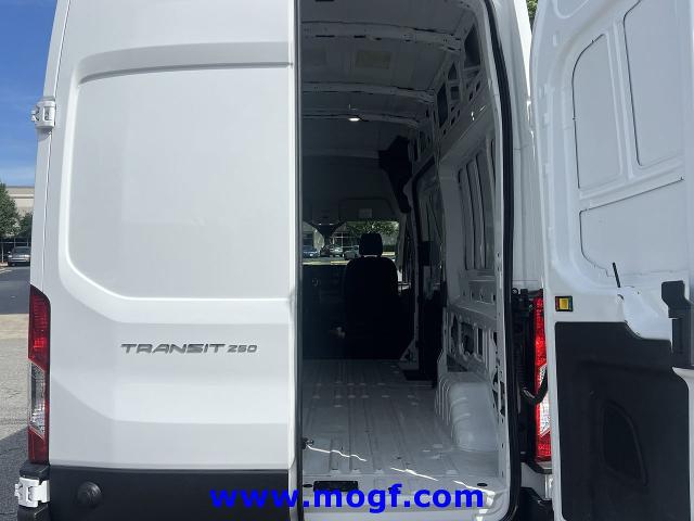 2025 Ford Transit Cargo Van 148 WB High Roof Cargo