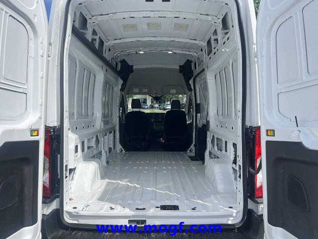 2025 Ford Transit Cargo Van 148 WB High Roof Cargo