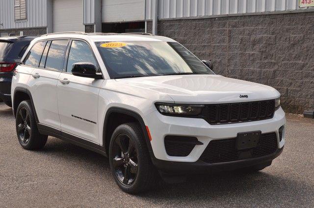 2023 Jeep Grand Cherokee Altitude 4x4