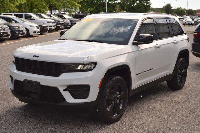 2023 Jeep Grand Cherokee Altitude 4x4