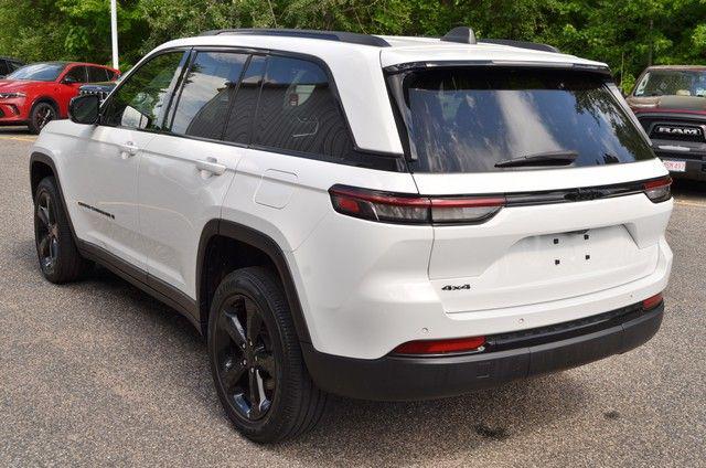 2023 Jeep Grand Cherokee Altitude 4x4