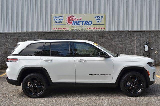 2023 Jeep Grand Cherokee Altitude 4x4