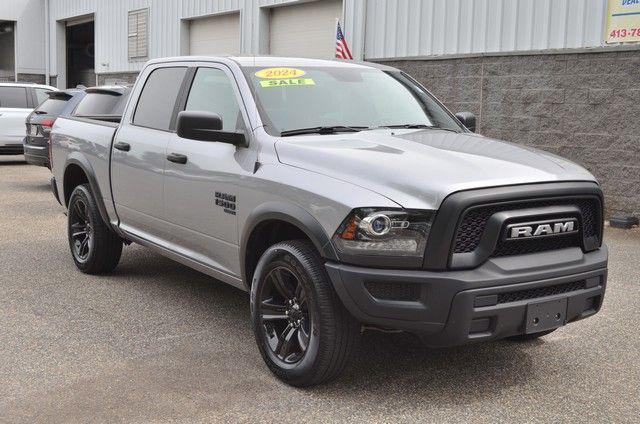 2024 Ram 1500 Classic Warlock Crew Cab 4x4 5'7" Box