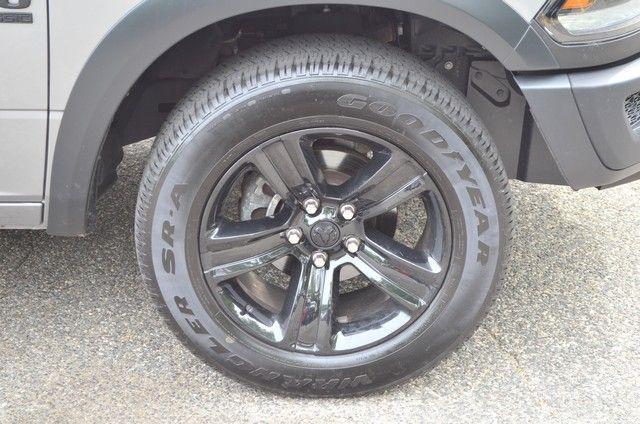 2024 Ram 1500 Classic Warlock Crew Cab 4x4 5'7" Box
