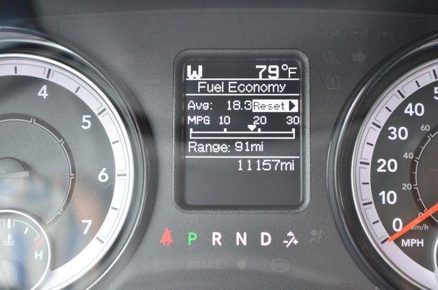2024 Ram 1500 Classic Warlock Crew Cab 4x4 5'7" Box