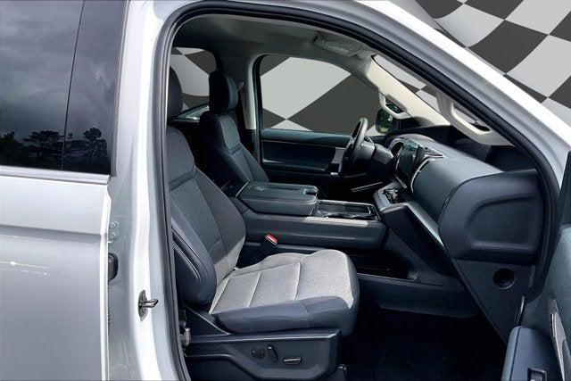 2025 Ford Expedition Active MAX