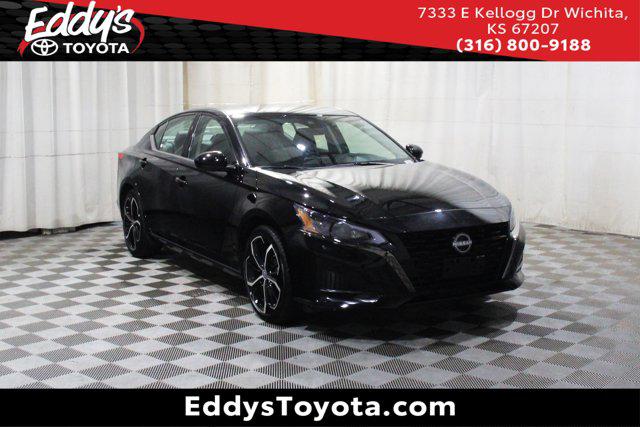 2025 Nissan Altima SR FWD for sale in Wichita, KS