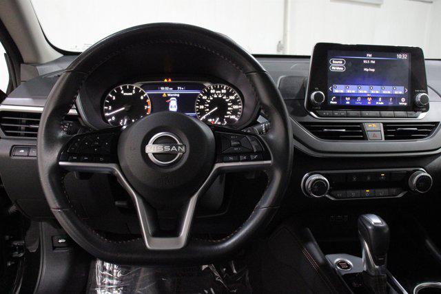 2025 Nissan Altima SR FWD