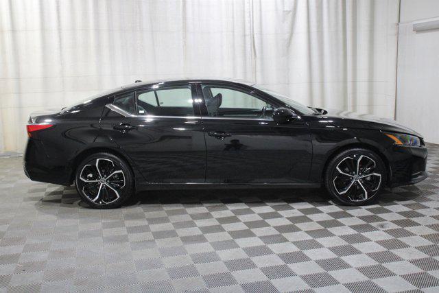 2025 Nissan Altima SR FWD