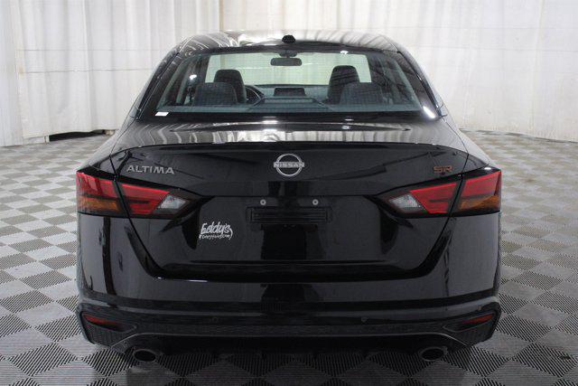 2025 Nissan Altima SR FWD