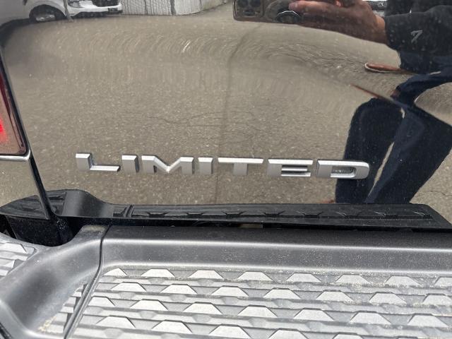 2023 Ram 3500 Limited Mega Cab 4x4 6'4" Box