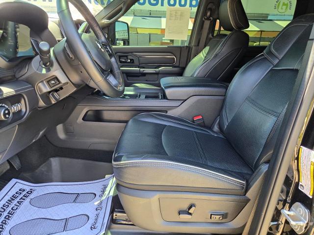 2023 Ram 3500 Limited Mega Cab 4x4 6'4" Box