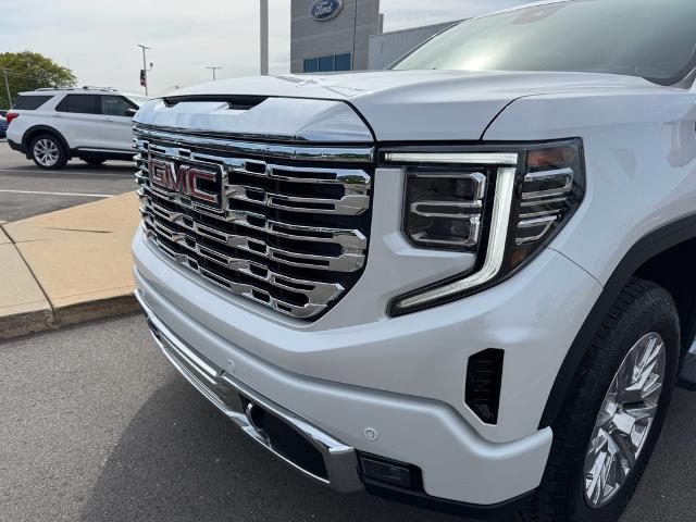 2022 GMC Sierra 1500 4WD Crew Cab Short Box Denali