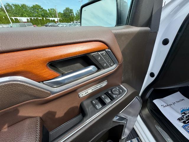 2022 GMC Sierra 1500 4WD Crew Cab Short Box Denali