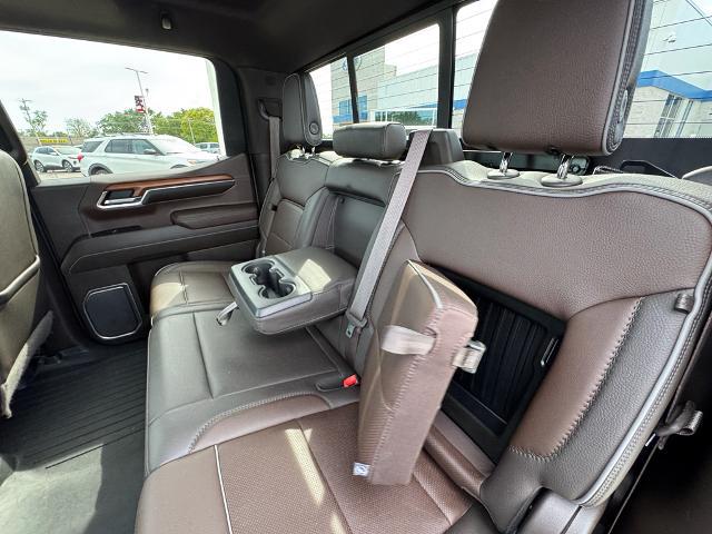2022 GMC Sierra 1500 4WD Crew Cab Short Box Denali