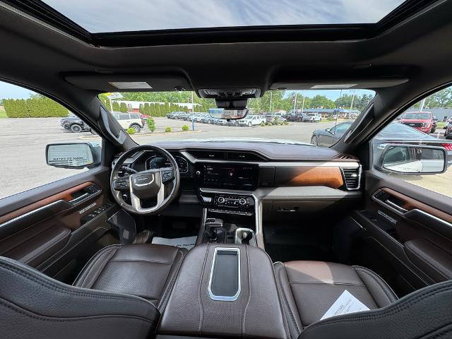 2022 GMC Sierra 1500 4WD Crew Cab Short Box Denali