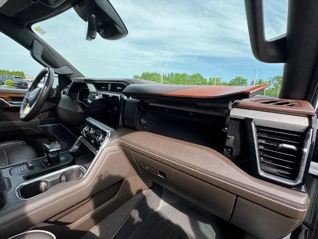 2022 GMC Sierra 1500 4WD Crew Cab Short Box Denali