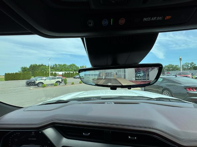 2022 GMC Sierra 1500 4WD Crew Cab Short Box Denali