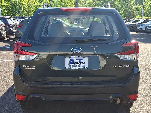 2022 Subaru Forester Base
