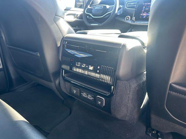 2025 Jeep Wagoneer Series I 4x4